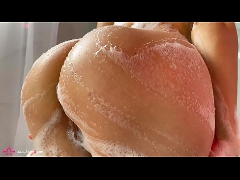 ❤️ Brunette Masturbates Pussy tare da Vibrator zuwa Tsananin inzali a cikin Shawa ❌ Batsa vk